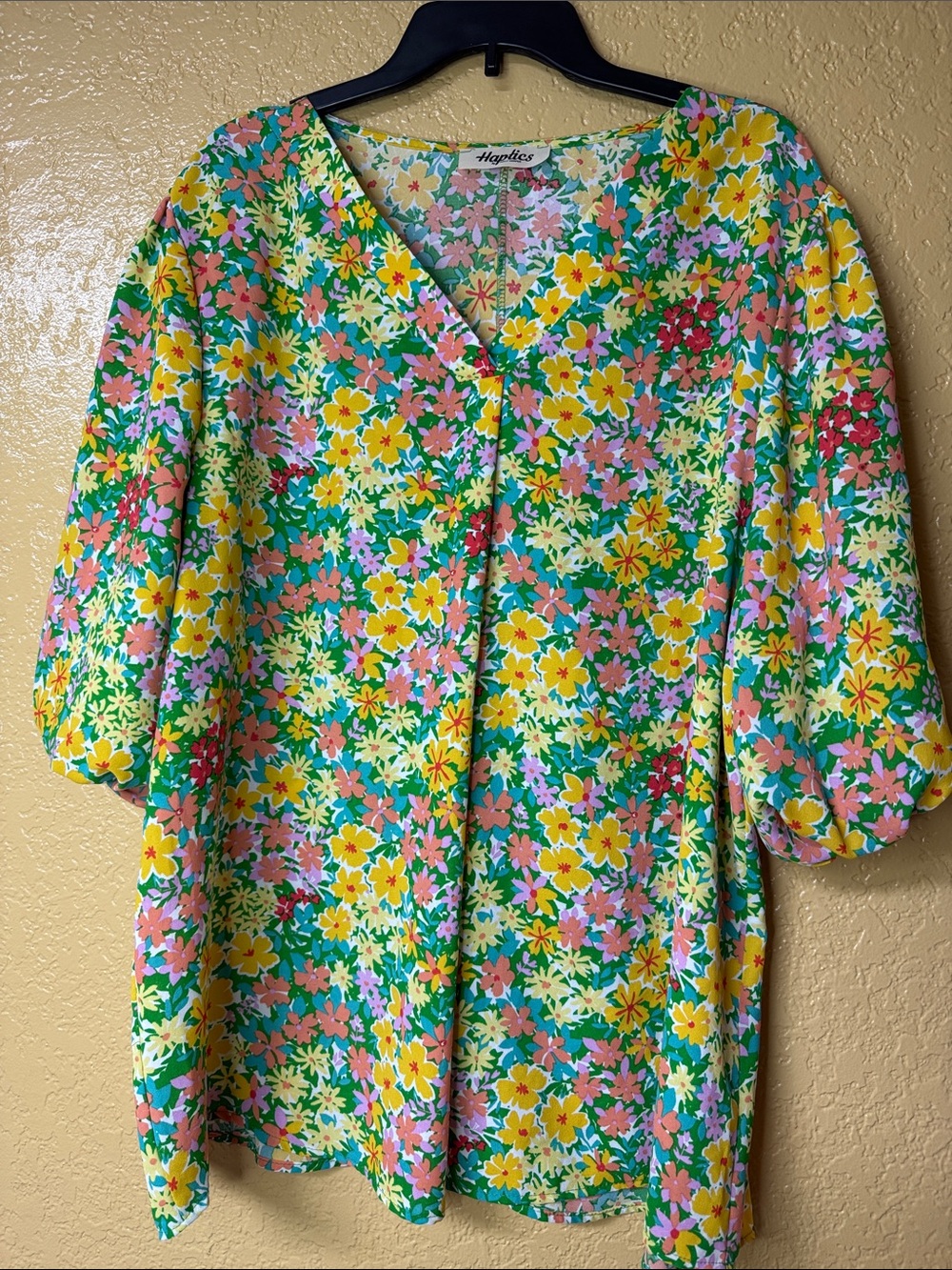 Happles Green Floral V-Neck Blouse with Puff Sleeves
